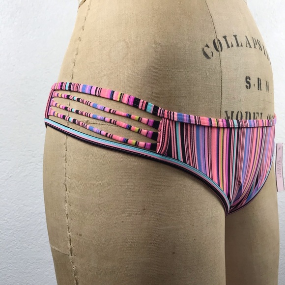 Victoria’s Secret l M The Itsy Pink Stripe Texture Halter Cheeky Bikini Swimsuit - Picture 9 of 15